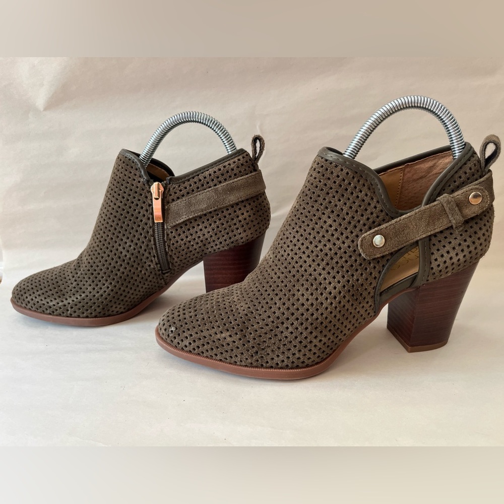 Franco Sarto Dale2 Ankle Boot Bootie sz 8.5M/ Olive Green / EUC - Picture 3 of 10